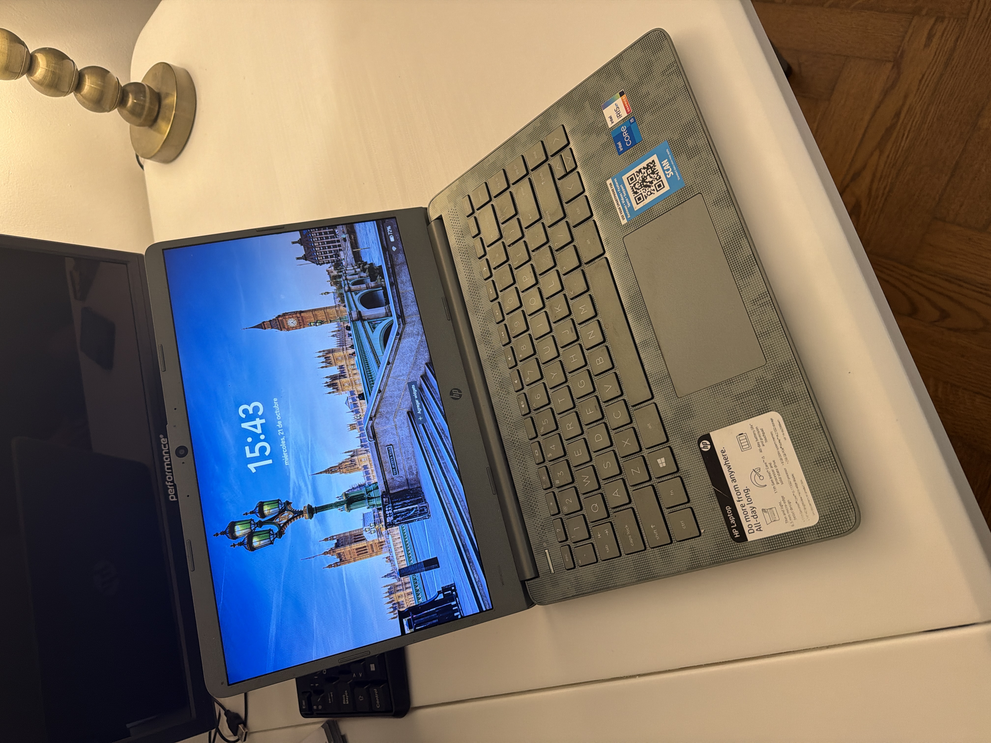 Notebook HP 14 I5 8 GB Ram 240 NVMe